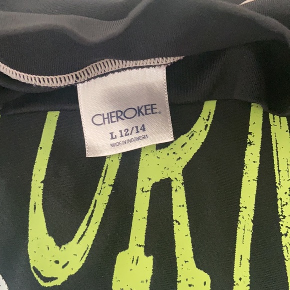 Rash guard - Picture 2 of 2